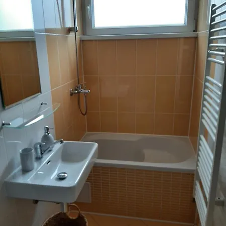 Gray House Apartman Zlate Hory Exterior photo