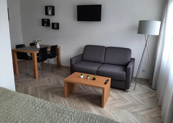 Gray House Apartman